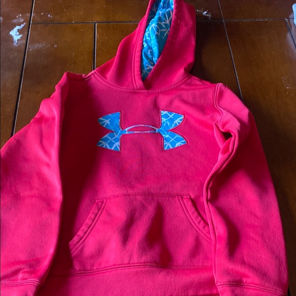 Under Armour YSM sweatshirt. Approx 19 inches long. From a clean family home - Picture 1 of 12